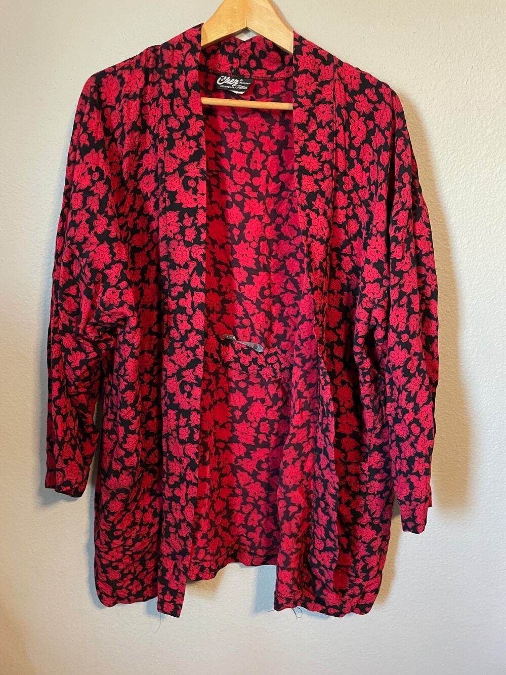 Vintage Womens Kimono Size 14W Red Black Floral Romantic Whimsigoth 90s